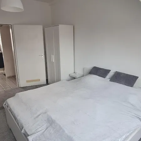 Apartmán In Universitaets-naehe - Bus Und Parken Vor Der Tuer Kronshagen