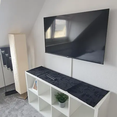 Apartmán In Universitaets-naehe - Bus Und Parken Vor Der Tuer *